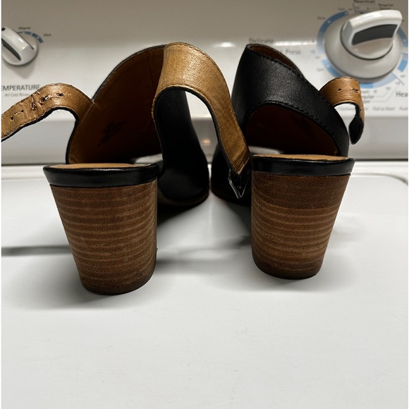 Lucky Brand - Picture 5 of 6